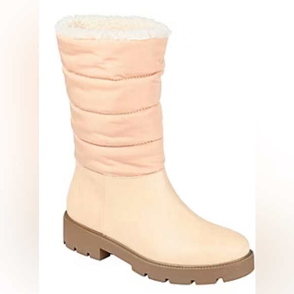 Journee Collection Shoes - Journee Collection Women's Tan Winter Boots